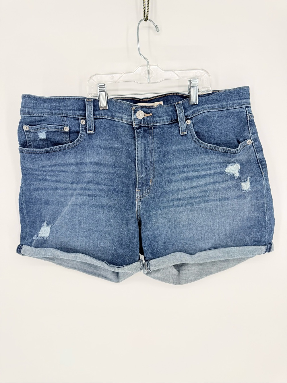 Levi’s Mid Length Shorts Womens 33 Blue Denim Cuffed Distressed Stretch Jean